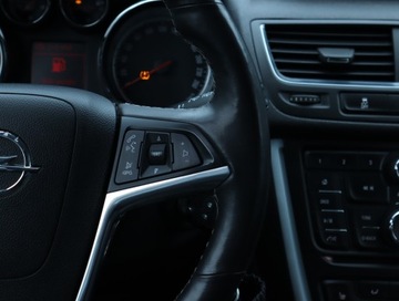 Opel Mokka I SUV 1.4 Turbo ECOTEC 140KM 2014 Opel Mokka 1.4 Turbo, Klima, Klimatronic, zdjęcie 19