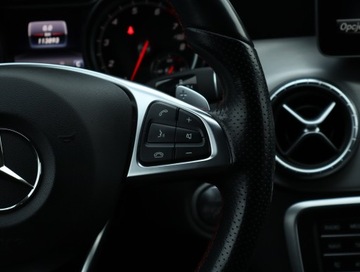 Mercedes CLA C117 Shooting Brake Facelifting 1.6 200 156KM 2018 Mercedes CLA 200, Salon Polska, Automat, Skóra, zdjęcie 19