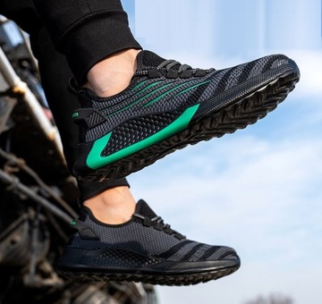 Рабочая обувь по охране труда и технике безопасности ЛЕГКАЯ спортивная обувь.