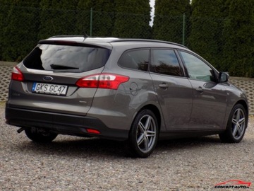 Ford Focus III Kombi 1.0 EcoBoost 125KM 2012 Ford Focus 125KM Navi Parkdistance Convers MY13 Benzyna 125KM, zdjęcie 13