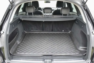Mercedes GLC C253 SUV Facelifting 2.0 220d 194KM 2019 Mercedes-Benz GLC MERCEDES GLC 220D 4MATIC 194KM AMG LED Panorama Gwarancj, zdjęcie 37
