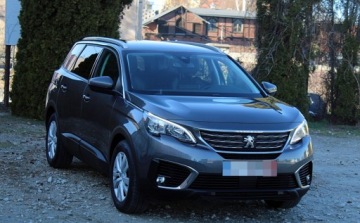 Peugeot 5008 II Crossover 1.6 BlueHDI 120KM 2018 Peugeot 5008 Zarejestrowany 7 foteli Bezwypadkowy 1.6 Diesel 120KM