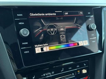 Volkswagen Arteon Fastback Facelifting 2.0 TDI 200KM 2021 Volkswagen Arteon R-Line HAK Panorama Keyless Nawigacja Tempomat App Cyfro, zdjęcie 30