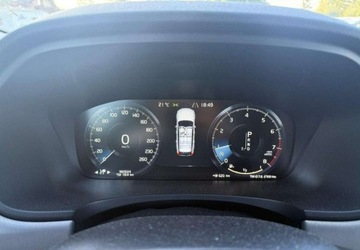 Volvo V90 II Kombi 2.0 T5 254KM 2018 Volvo V90 Momentum 2.0 T 254KM Benzyna Aktywny Tempomat nowy Rozrzad 2.0, zdjęcie 21
