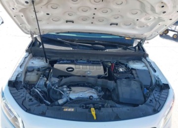 Mercedes GLB SUV 2.0 250 224KM 2021 Mercedes-Benz GLB 2021r., Glb 250, 2L, od ubezpieczalni 2.0 Benzyna 224KM, zdjęcie 11