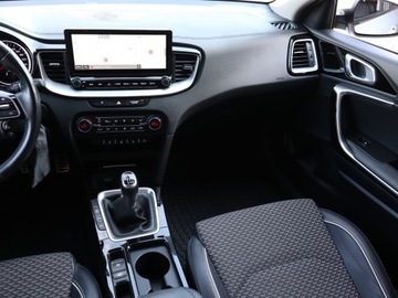 Kia Ceed III Kombi Facelifting 1.5 T-GDI 160KM 2022 Kia Ceed 1.5 T-GDI, Salon Polska, 1. Właściciel, zdjęcie 7