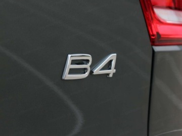 Volvo XC40 Crossover Facelifting 2.0 B4 197KM 2026 VOLVO XC40 B4 Ultra Dark Suv 2.0 (197KM) 2026, zdjęcie 19