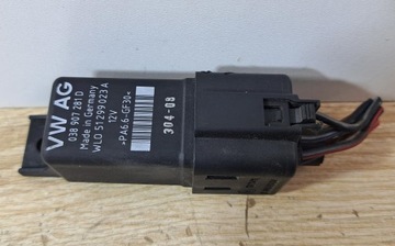AUDI A3 8P RELÉ SVÍČEK ŽHAVÍCÍCH 038907281D