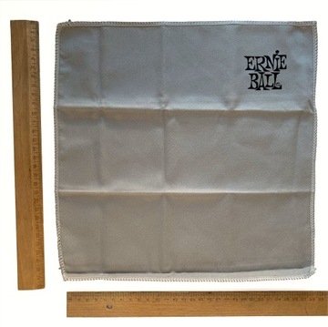 Салфетка для полировки гитары Ernie Ball 4220 из микрофибры