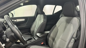 Volvo XC40 Crossover Facelifting 2.0 B3 163KM 2022 Volvo XC 40 B3 Core 4x2, zdjęcie 15