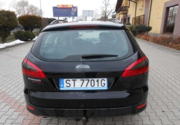 Ford Mondeo IV Kombi 1.8 Duratorq TDCi 125KM 2009 Ford Mondeo Ford Mondeo VI 1.8 Diesel 126KM, zdjęcie 4