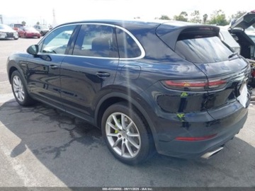 Porsche Cayenne III 2018 Porsche Cayenne 2019 PORSCHE CAYENNE E-HYBRID 3.0 Hybryda 335KM, zdjęcie 3