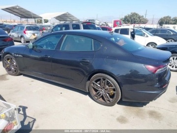 Maserati Quattroporte II 2022 Maserati Quattroporte Modena 2022 3.0l 3.0 Benzyna 424KM, zdjęcie 5