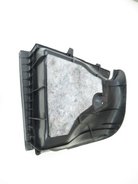 Обшивка багажника левая BMW e60