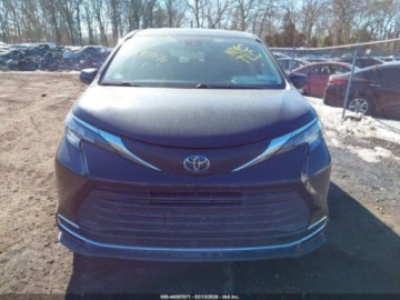 Toyota Sienna III 2023 Toyota Sienna Le 2023 2.5 Hybryda 189KM, zdjęcie 7