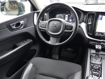 Volvo XC60 II Crossover T4 190KM 2020 Volvo XC60 T4, Salon Polska, 1. Właściciel, zdjęcie 6