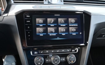 Volkswagen Arteon Fastback 2.0 TSI 190KM 2020 Volkswagen Arteon 2,0 TSI 190 KM R-LINE DSG Nawigacja Kamera Virtual Tacho, zdjęcie 31