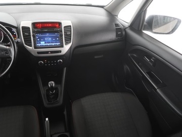 Kia Venga Mikrovan 1.4 DOHC CVVT 90KM 2015 Kia Venga 1.4 CVVT, Navi, Klima, Tempomat, zdjęcie 7