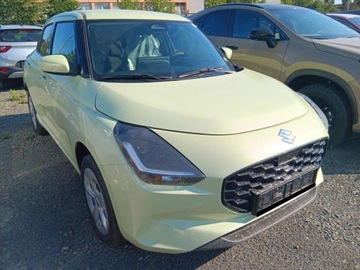 Suzuki Swift VI Hatchback Facelifting 1.2 DualJet SHVS 83KM 2024 Suzuki Swift 1.2 Dualjet SHVS Premium Plus CVT 83KM, zdjęcie 1
