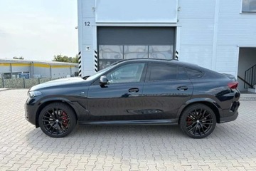 BMW X6 G06 SUV Facelifting 3.0 30d 298KM 2025 BMW X6 298KM xDrive Polski salon Duzy rabat Dowolna konfiguracja 3.0, zdjęcie 1