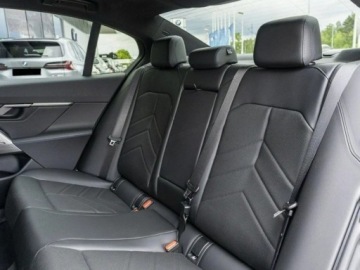 BMW Seria 5 G90-91 Touring 2.0 520d 197KM 2025 BMW Seria 5 520d xDrive Sport Sedan 2.0 (197KM) 2025, zdjęcie 14