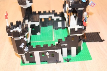 НАБОР LEGO ЗАМОК 6085