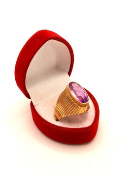 Złoty pierścionek z ametystem Pr.583 W:7,35gr Roz.15 S