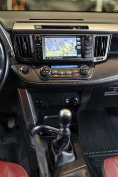 Toyota RAV4 IV MPV Facelifting 2.0 Valvematic 152KM 2017 Toyota RAV4 2.0 Premium 4x4 2.0 Benzyna 152KM, zdjęcie 21