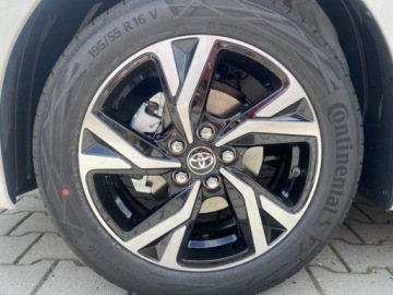 Toyota Yaris IV Hatchback Facelifting 1.5 Hybrid Dynamic Force 116KM 2026 Od ręki - Style 1.5 Hybrid 116KM | Podgrzewane fotele!, zdjęcie 16