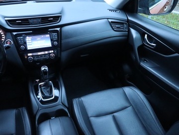 Nissan X-Trail III Terenowy 2.0 dCi 177KM 2017 Nissan X-Trail 2.0 dCi, Salon Polska, zdjęcie 7