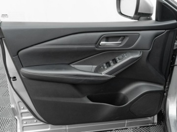 Nissan Qashqai III Crossover 1.3 DIG-T MHEV 158KM 2023 Nissan Qashqai FZ8364T#1.3 DIG-T mHEV N-Connecta, zdjęcie 11