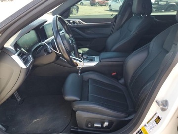 BMW Seria 4 G22-23-26 2022 BMW M4 440XI 2022 3.0l 3.0 Benzyna 382KM, zdjęcie 7