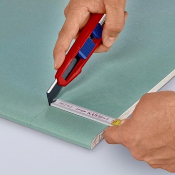 KNIPEX 90 10 165 BK Нож с лезвием CutiX 18 мм