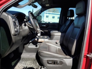 Chevrolet Silverado II 2020 Chevrolet Silverado K2500 High Country 2020 6.6l 6.6 Diesel 445KM, zdjęcie 7