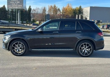 Mercedes GLC C253 SUV Facelifting 2.0 300d 245KM 2019 Mercedes-Benz GLC 2.0DieselLiftJak nowyZarejestrowany w Polsce 2.0 245KM, zdjęcie 4