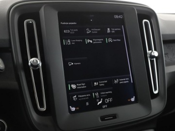 Volvo XC40 2019 Volvo XC 40 1.5 Benzyna Klimatyzacja Nawigacja, zdjęcie 25