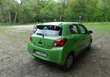 Mitsubishi Space Star Hatchback 5d 1.0 71KM 2014 Mitsubishi Space Star maly tani niezawodny ekonomiczny z KLIMATYZACJA, zdjęcie 1