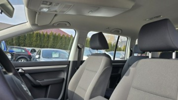 Volkswagen Touran II 1.6 TDI 105KM 2014 Volkswagen Touran Sewisowany 1.6 TDI, zdjęcie 21