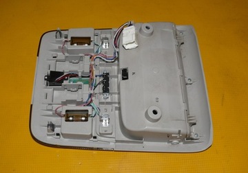 LAMPA OSVĚTLENÍ KABINY PŘEDNÍ SKŘÍŇKA NA BRÝLE SUBARU LEGACY V 5 09-14