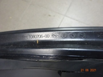 ОКНО КУЗОВА ПРАВОЕ ЗАДНЕЕ TESLA МОДЕЛЬ 3