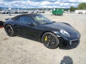 Porsche 911 991 Carrera 2/2S Cabrio Facelifting 3.0 370KM 2017 Porsche 911 CARRERA S 3.0 Benzyna 370KM, zdjęcie 2