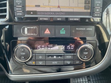 Mitsubishi Outlander III 2015 Mitsubishi Outlander AUTOMATNAWIGACJAKSENONYNAPED 4X4GWARANCJA7 MIEJSC, zdjęcie 9