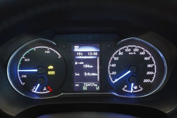 Toyota Yaris III Hatchback 5d Facelifting 2017 1.5 Hybrid 100KM 2018 Toyota Yaris Hybrid 100 Selection 1.5 Hybryda 100KM, zdjęcie 6