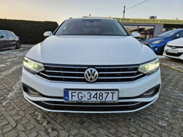Volkswagen Passat B8 Variant 2.0 TDI BlueMotion SCR 150KM 2019 Volkswagen Passat Variant 2,0 diesel 150KM DSG LED, zdjęcie 15