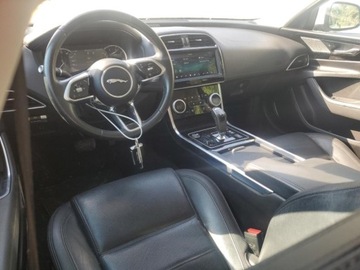 Jaguar XE 2020 Jaguar XE S 2020 2.0l 2.0 Benzyna 247KM, zdjęcie 8