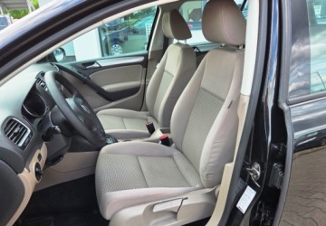 Volkswagen Golf VI Hatchback 5d 1.4 80KM 2009 Volkswagen Golf 1,4 MPI 1.4 Benzyna 80KM, zdjęcie 12