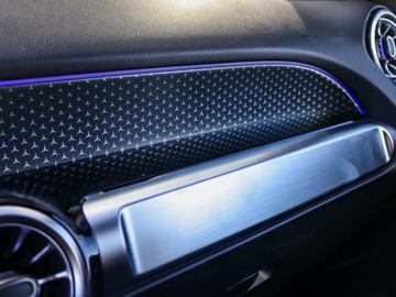 Mercedes GLB SUV 1.3 200 163KM 2025 MERCEDES-BENZ GLB 200 AMG Line Suv 1.3 (163KM) 2025, zdjęcie 8