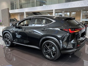 Lexus NX II SUV Facelifting 2.5 450h+ 309KM 2025 Od ręki - 450h+ Prestige 2.5 Plug-in Hybrid 292KM | Podgrzewane fotele!, zdjęcie 4