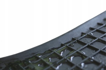 АВТОМОБИЛЬНЫЕ КОВРИКИ РЕЗИНОВЫЕ ПОДНОСКИ, ЧЕРНЫЕ MAT-1