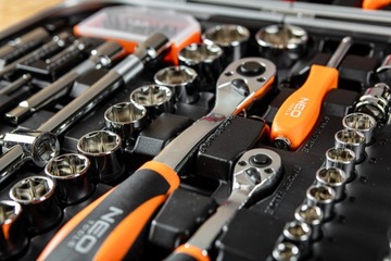 Zestaw narzędzi walizka prezent dla elektryka